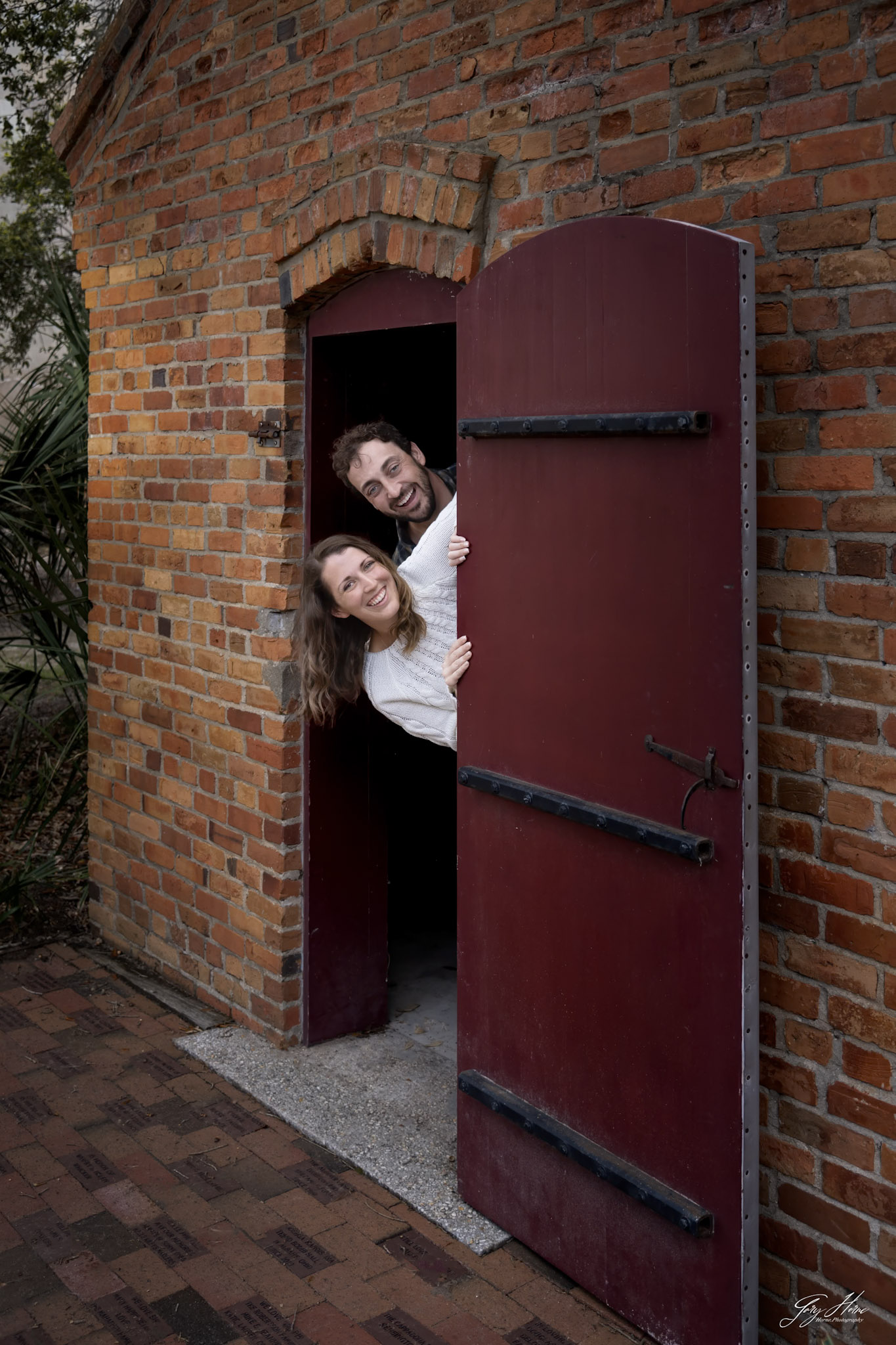 Cat and Alex - Engagement Photo 9